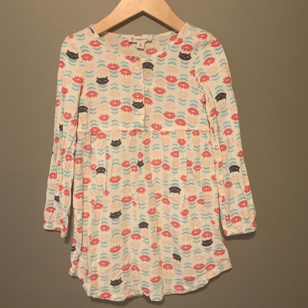 Tucker+Tate cat and flower girls long sleeve tunic dress.  Size 4